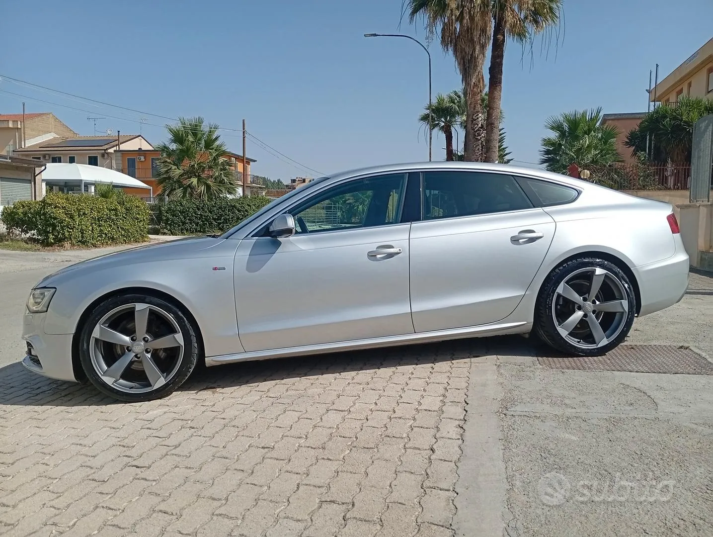 Audi A5 2012 photo 5