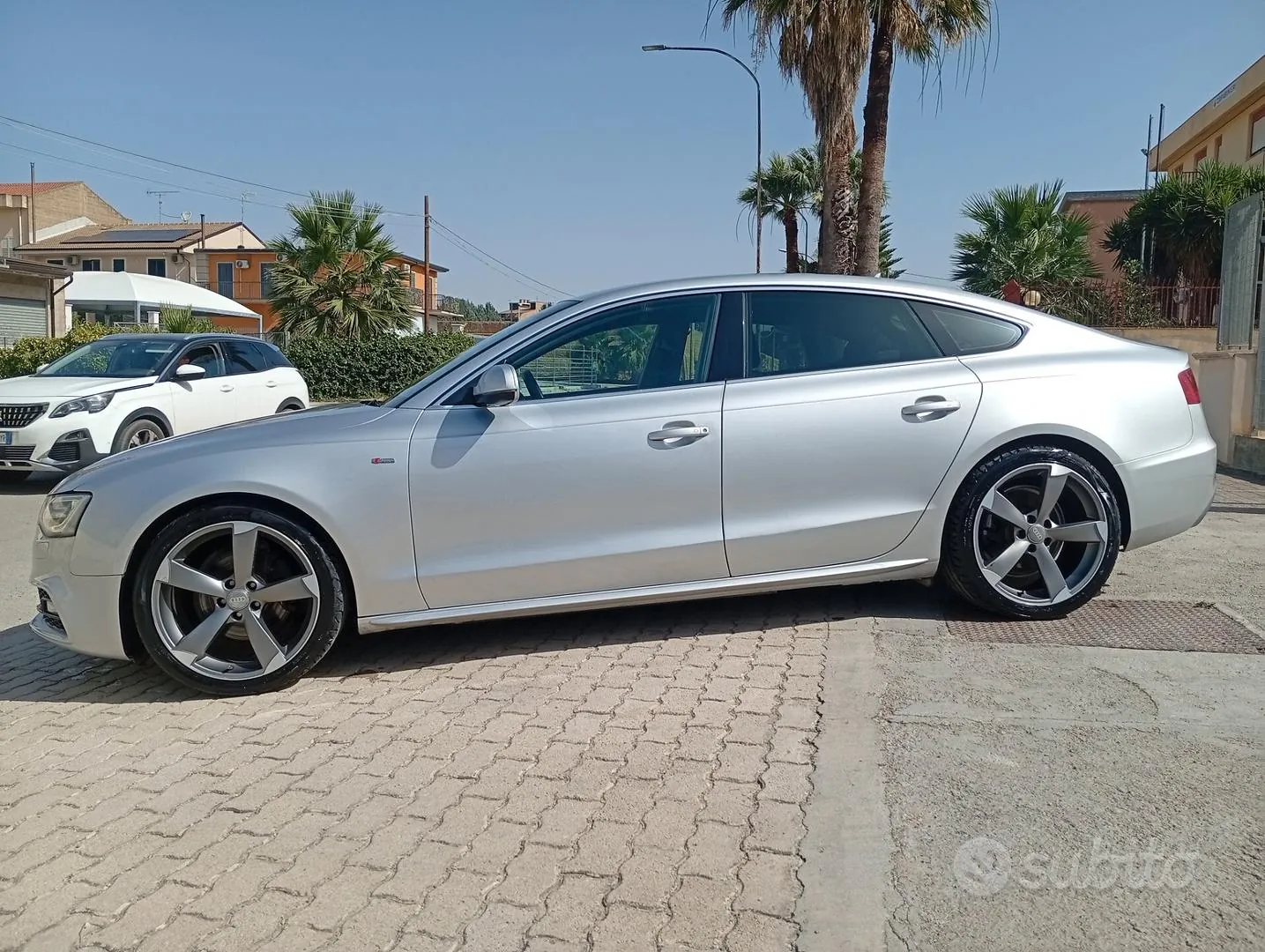 Audi A5 2012 photo 4