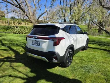 Kia Seltos 2026 photo 4