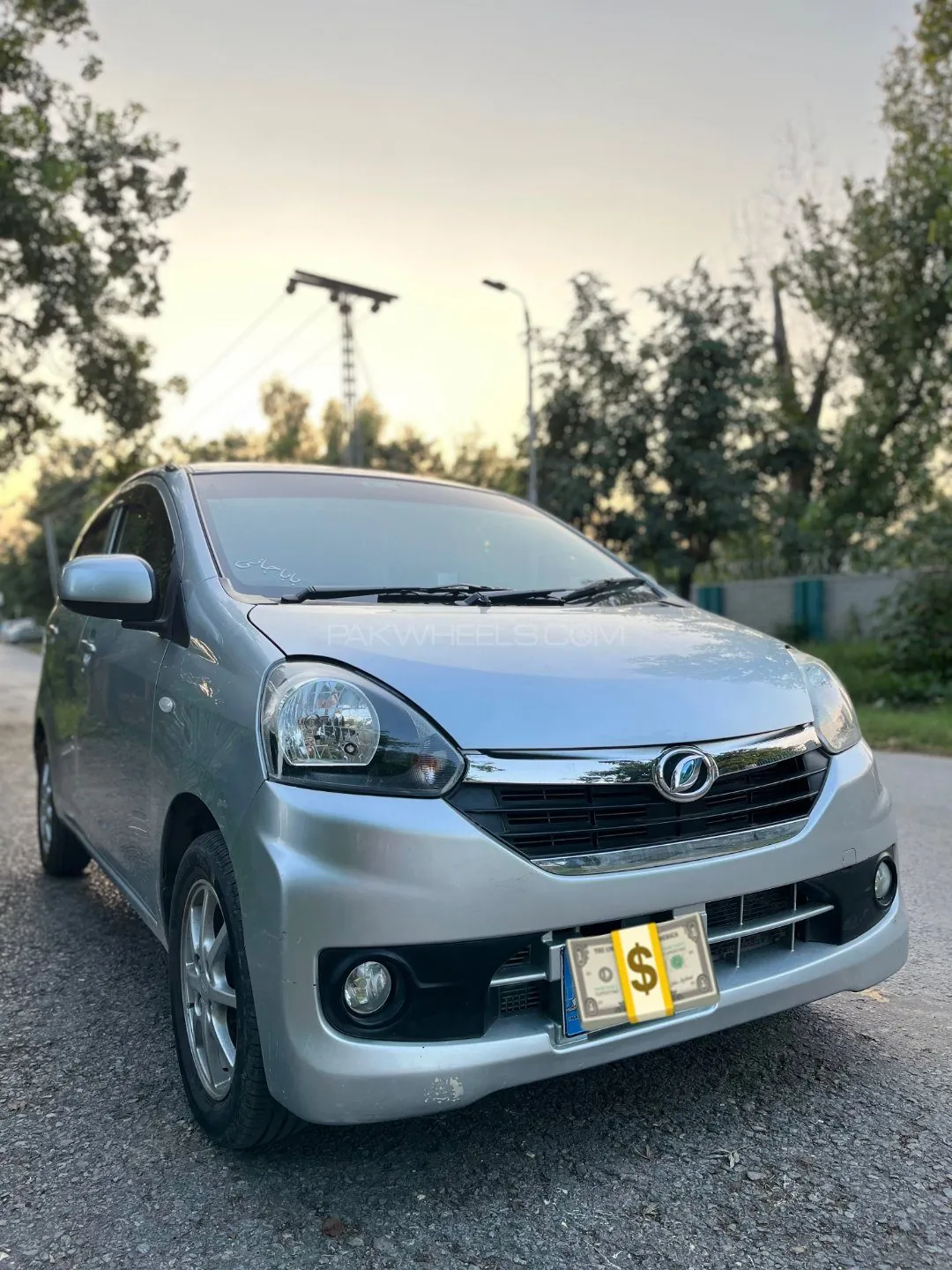 Daihatsu Mira