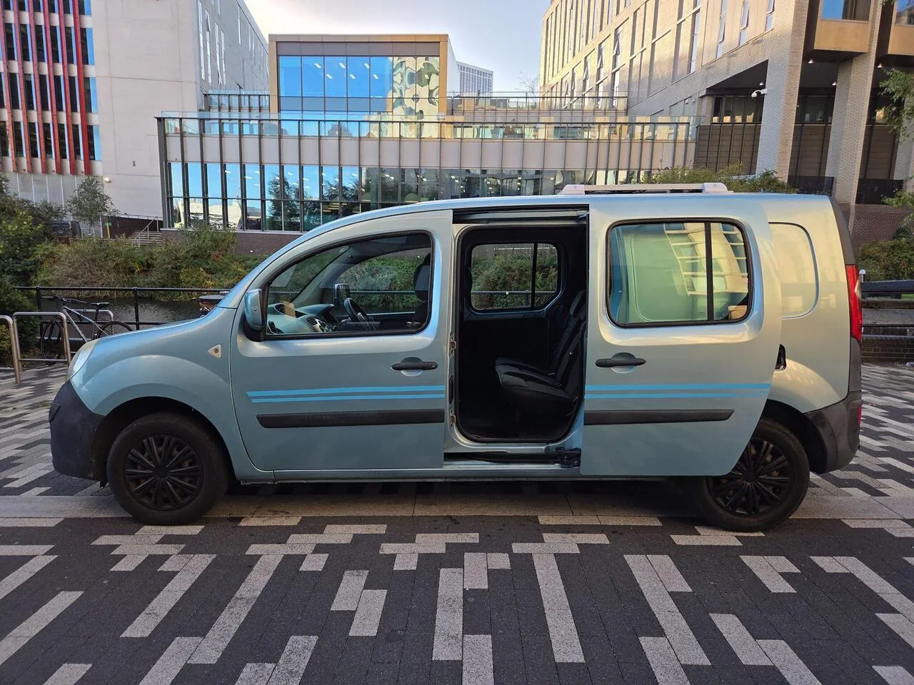 Renault Kangoo 2011 photo 2