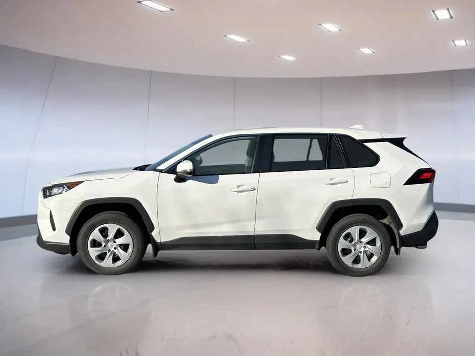 Toyota Rav4 2025 photo 2