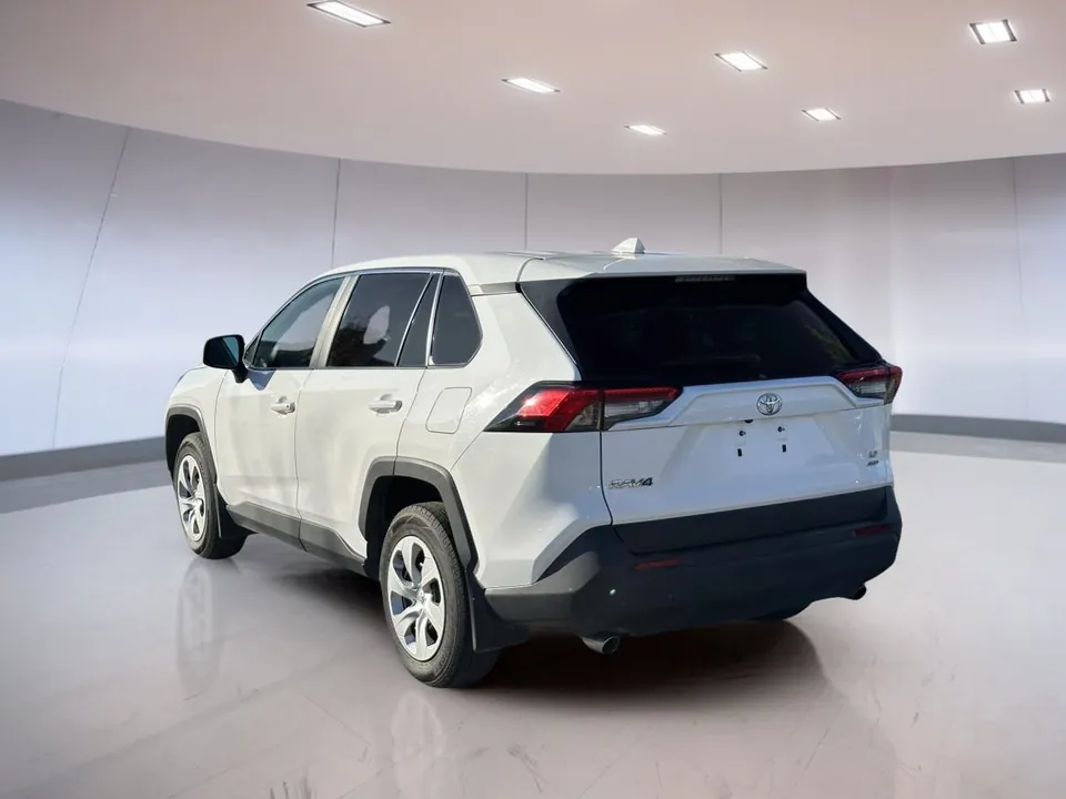 Toyota Rav4 2025 photo 4