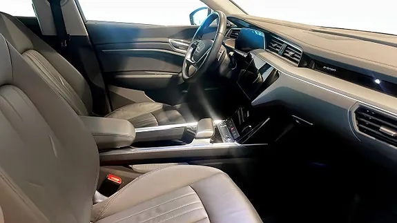 Audi E-Tron 2021 photo 3