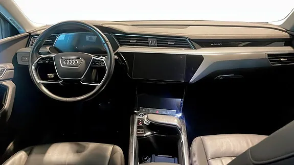 Audi E-Tron 2021 photo 4
