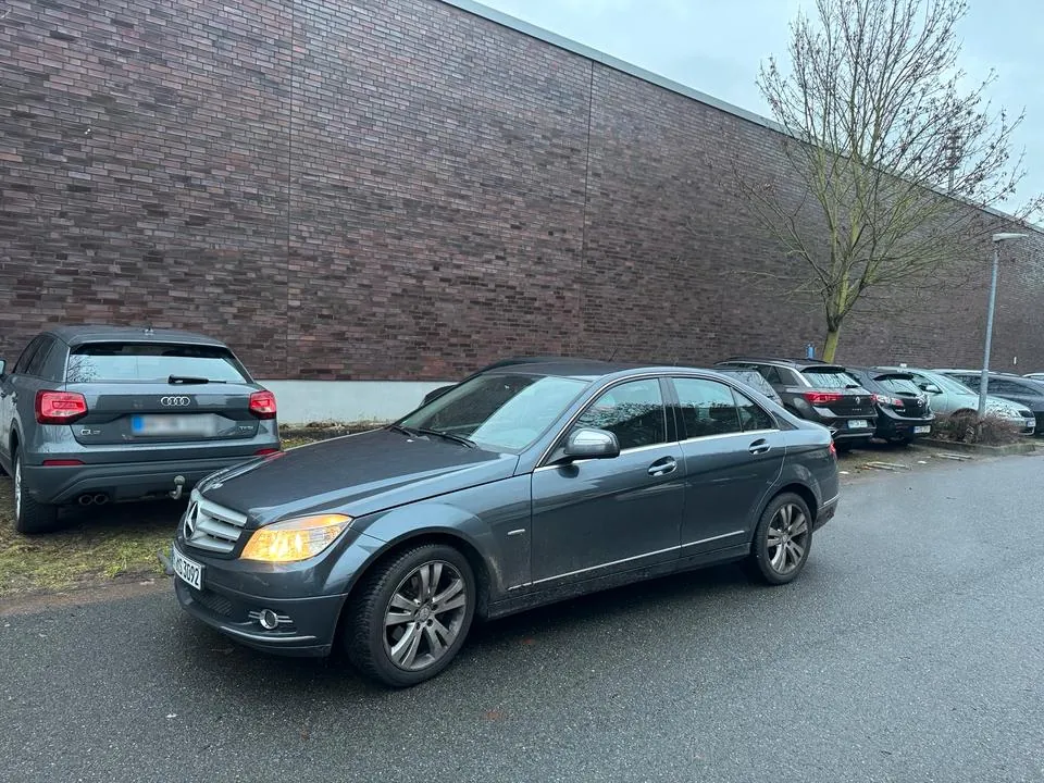 Mercedes-Benz C 180