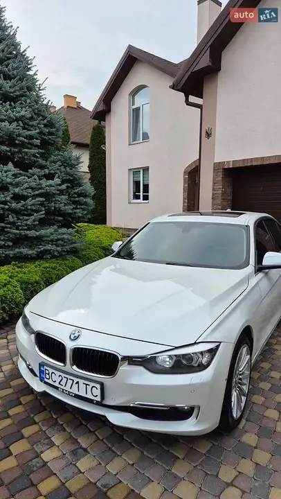 BMW 3 Series 2013 photo 5