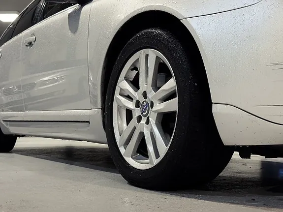 Volvo V70 2013 photo 4