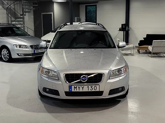 Volvo V70 2013 photo 3
