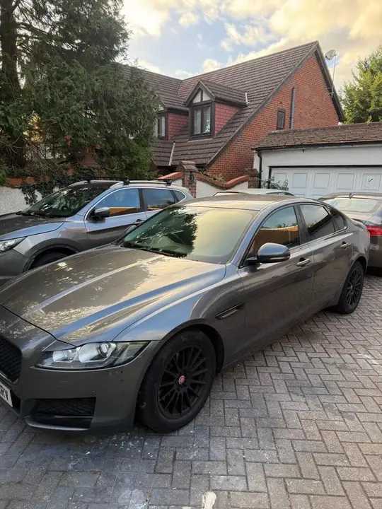 Jaguar Xf 2015 photo 4