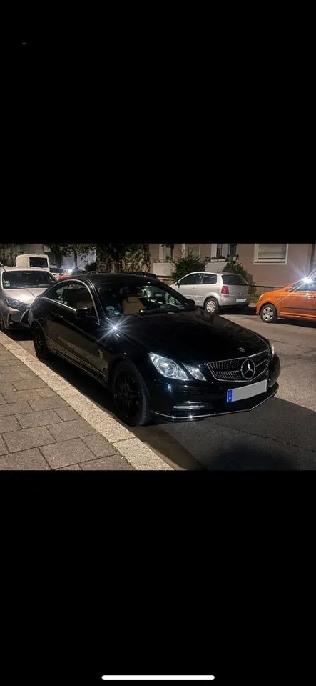 Mercedes-Benz E 250 Coupé