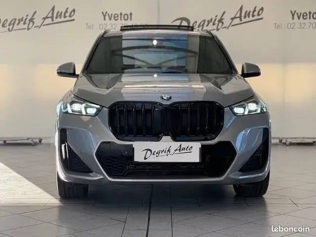 BMW X1 2023 photo 3