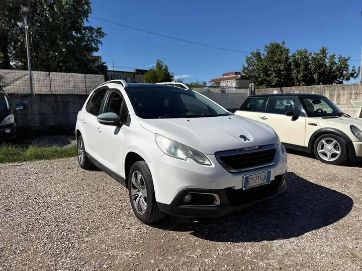 Peugeot 2008 2014 photo 2
