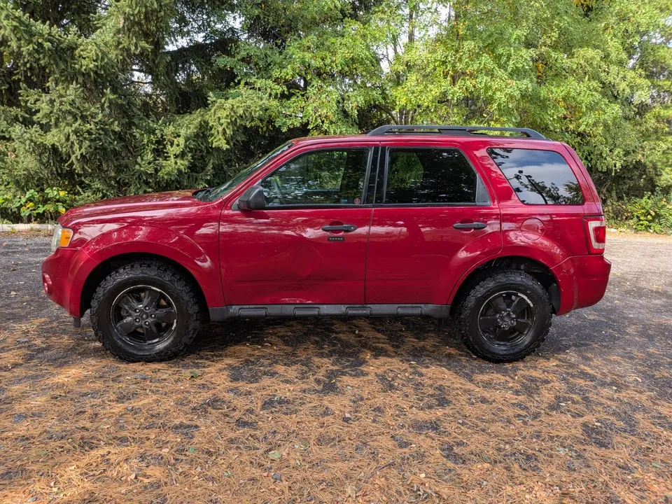 Ford Escape 2010 photo 4