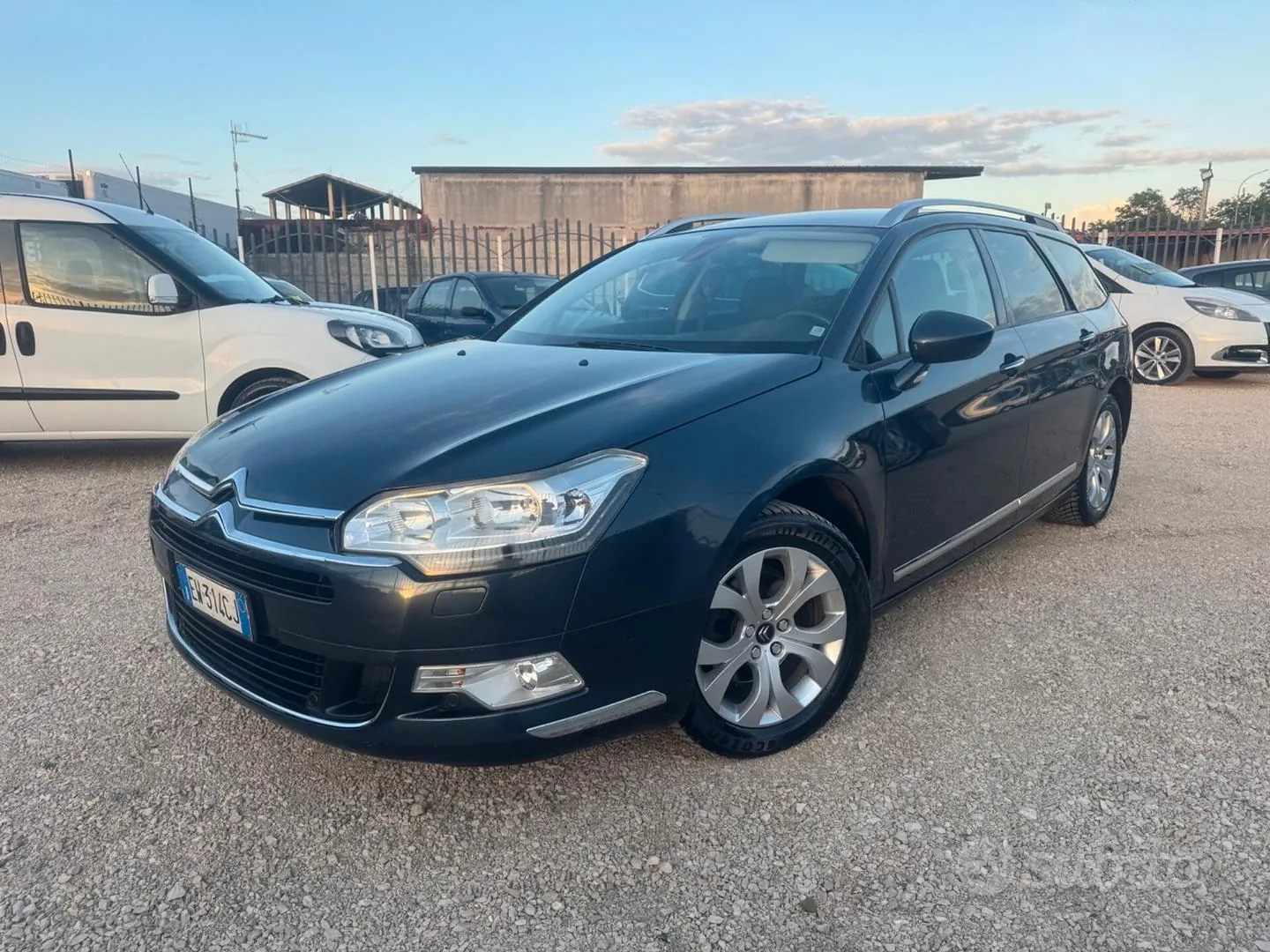Citroen C5 2014 photo 2