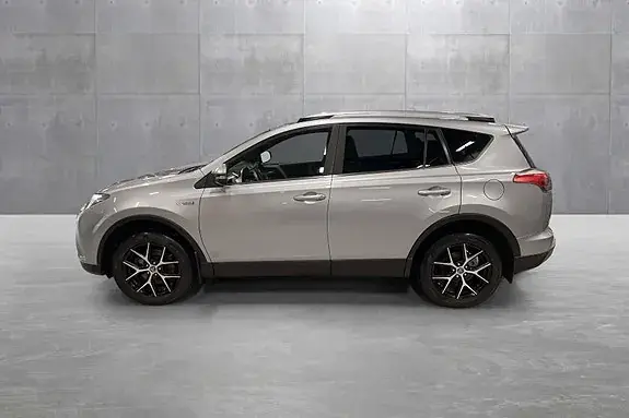 Toyota Rav4 2017 photo 2
