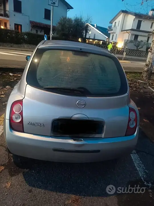 Nissan Micra 2004 photo 5