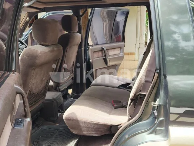 Isuzu Bighorn 1989 photo 2