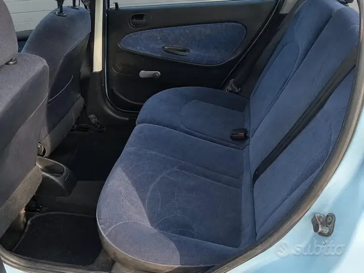 Peugeot 206 2002 photo 5