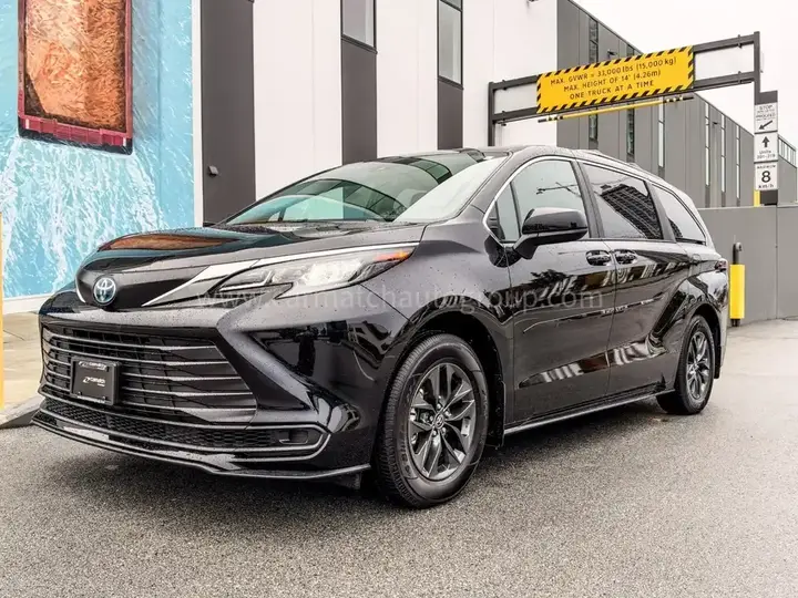 Toyota Sienna