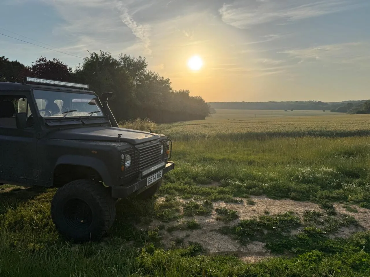 Land Rover Defender 90