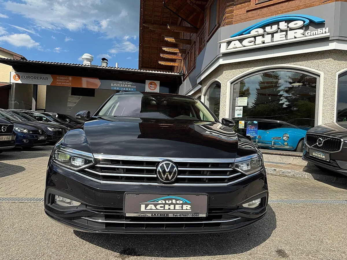 Volkswagen Passat 2023 photo 2
