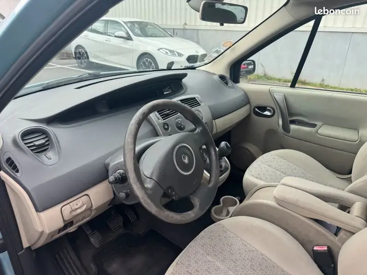 Renault Grand Scenic 2006 photo 3