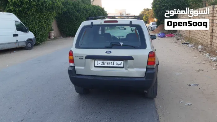 Ford Escape 2005 photo 3