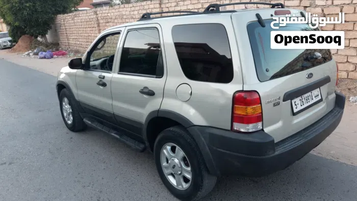 Ford Escape 2005 photo 4
