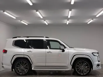Toyota Land Cruiser 2024 photo 3