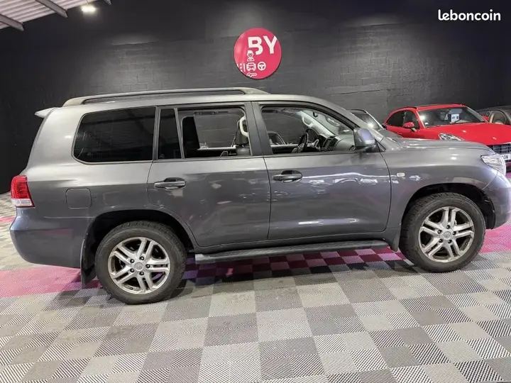 Toyota Land Cruiser 2008 photo 5