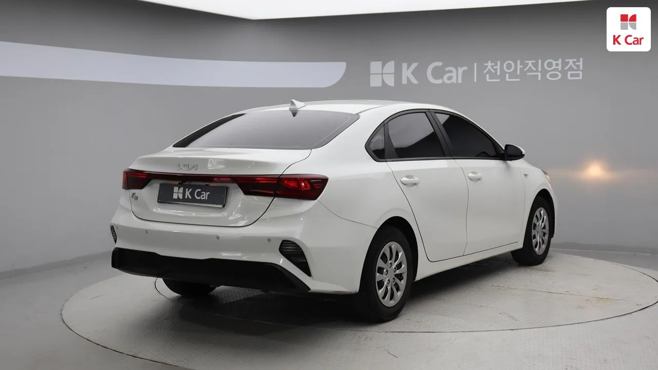 Kia K3 2024 photo 2