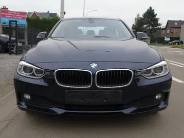 BMW Série 3 2013 photo 3