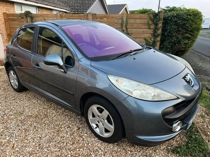 Peugeot 207
