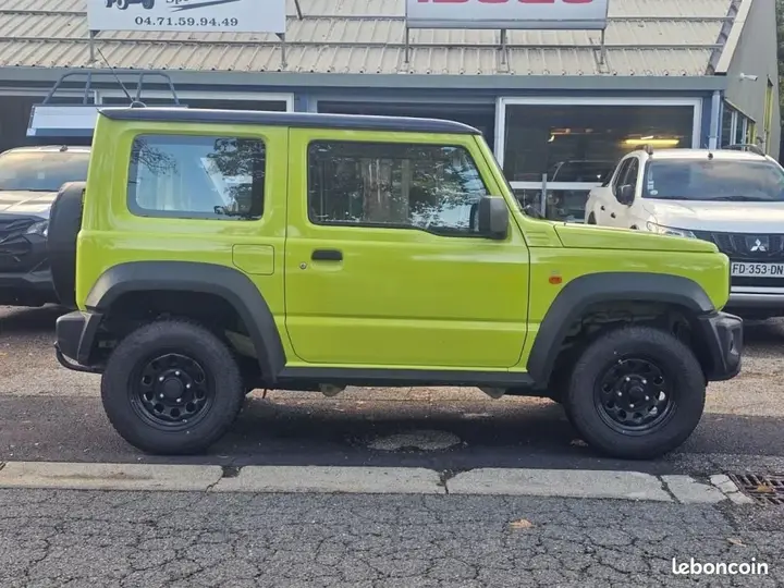 Suzuki Jimny 2022 photo 2