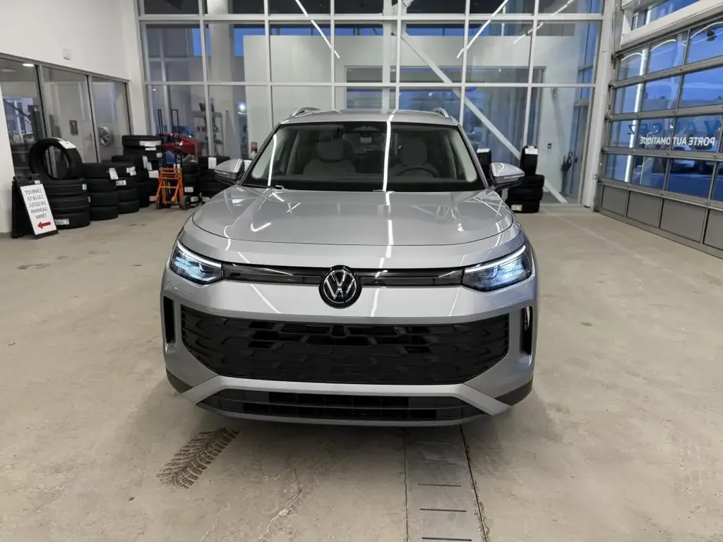 Volkswagen Tiguan 2025 photo 3