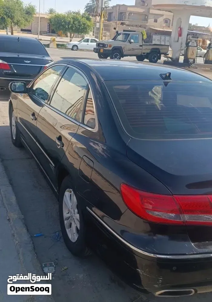 Hyundai Azera 2010 photo 2