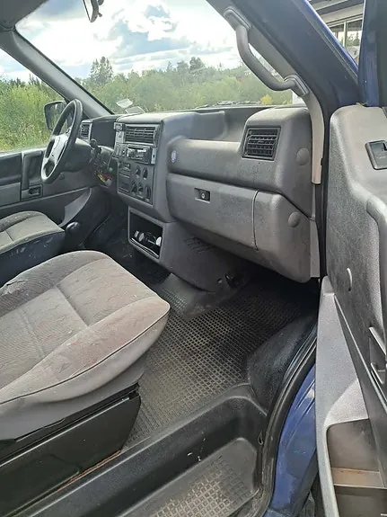 Volkswagen Transporter 2002 photo 2