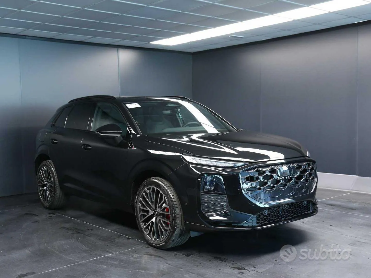Audi Q3 2026 photo 2