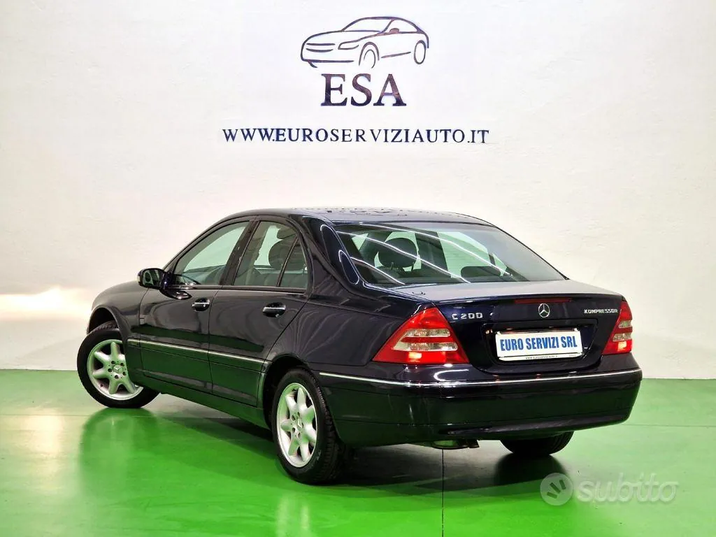 Mercedes-Benz C 200 Kompressor 2000 photo 4