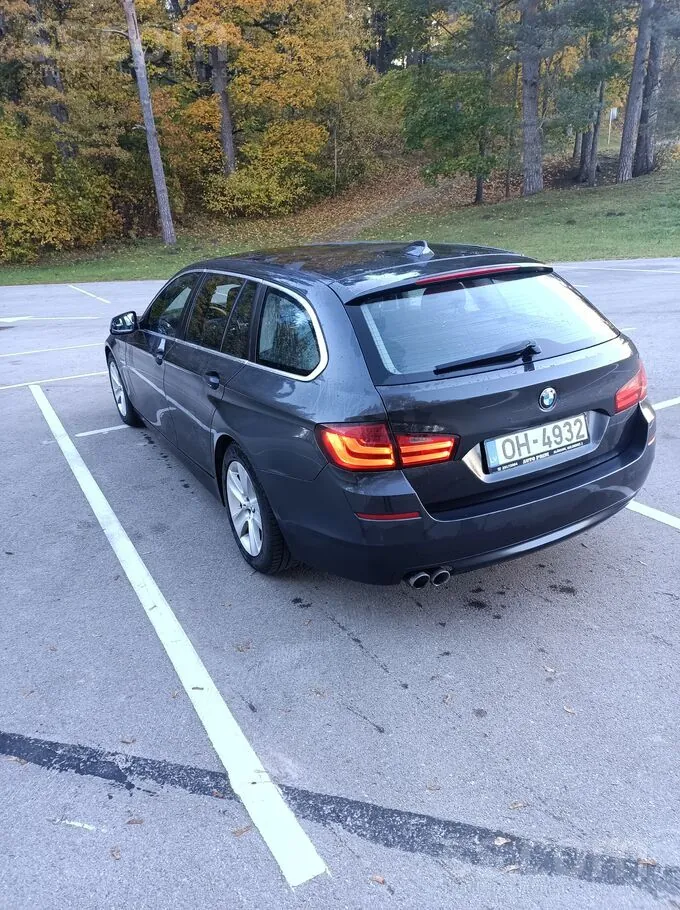 BMW 520 2010 photo 3