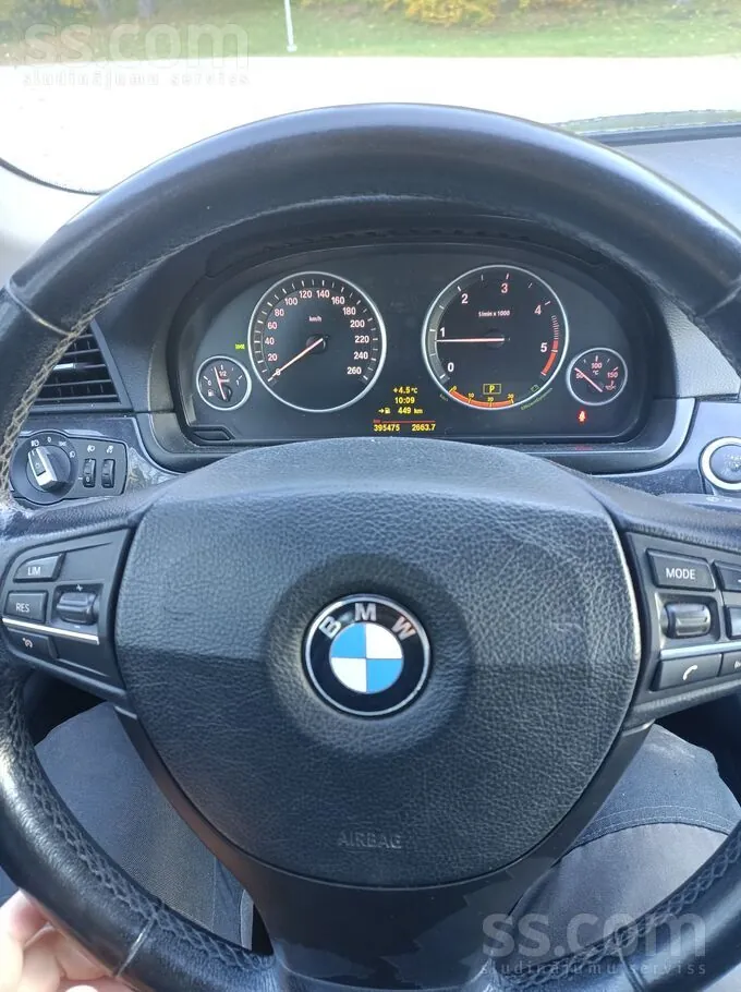 BMW 520 2010 photo 5