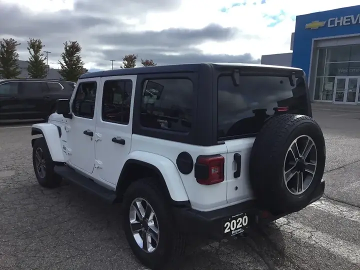 Jeep Wrangler Unlimited 2020 photo 3