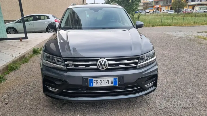 Volkswagen Tiguan 2018 photo 2
