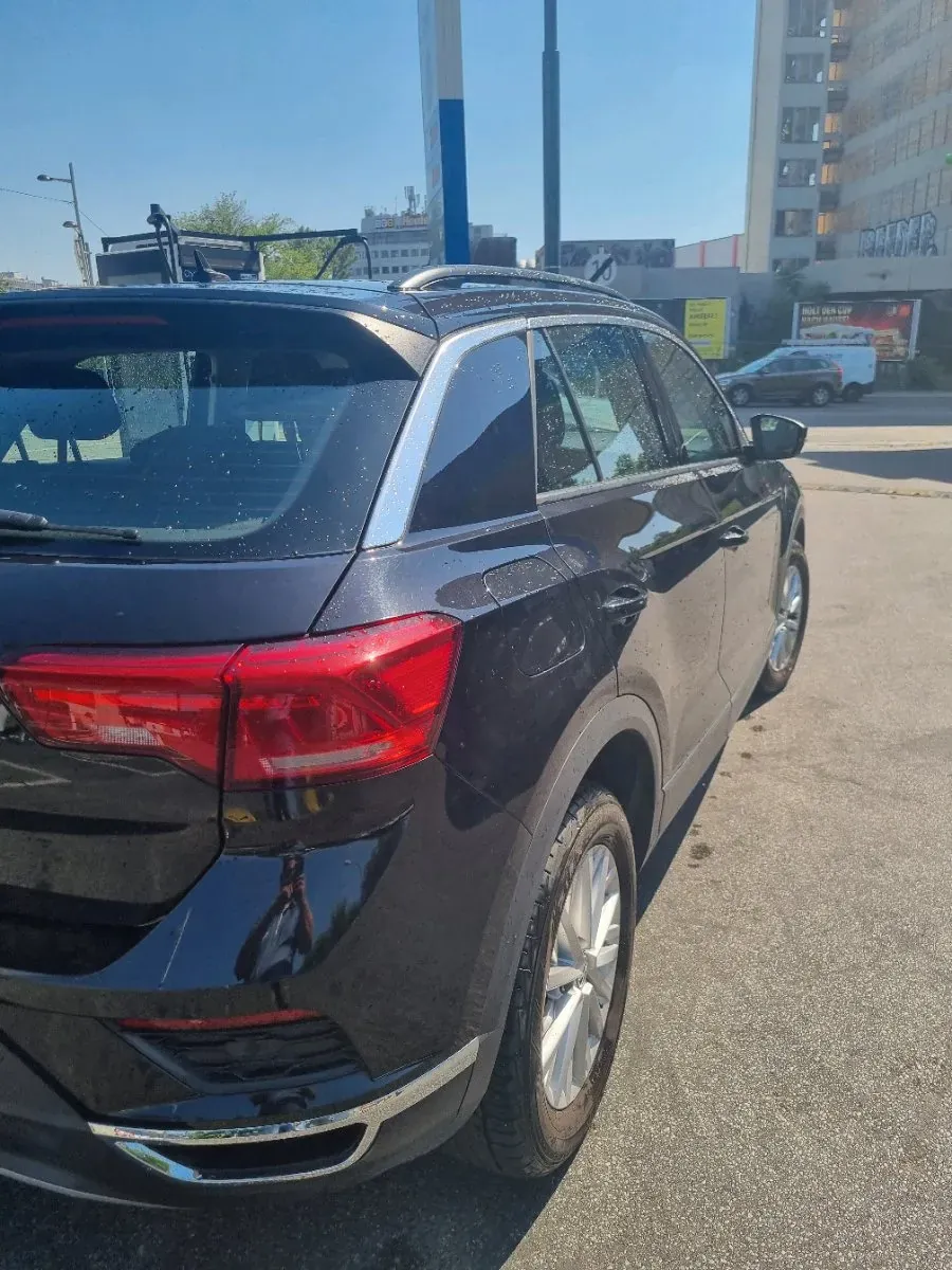 Volkswagen T-Roc 2018 photo 2