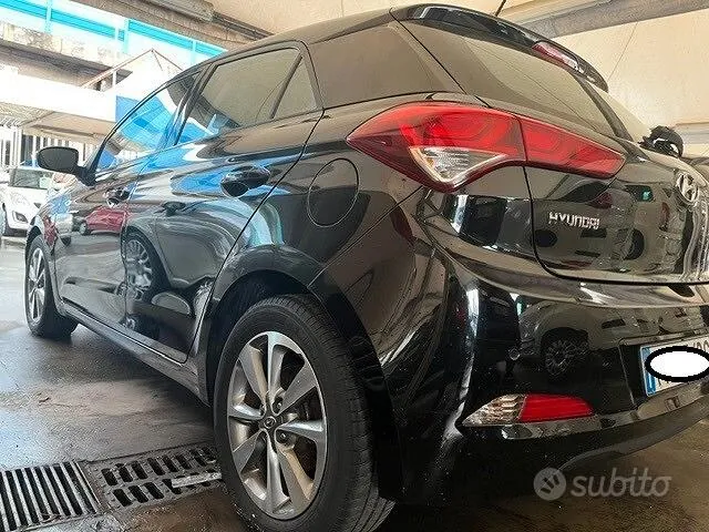 Hyundai I20 2016 photo 3