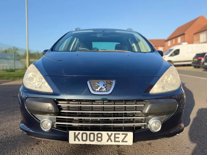 Peugeot 307 2008 photo 2