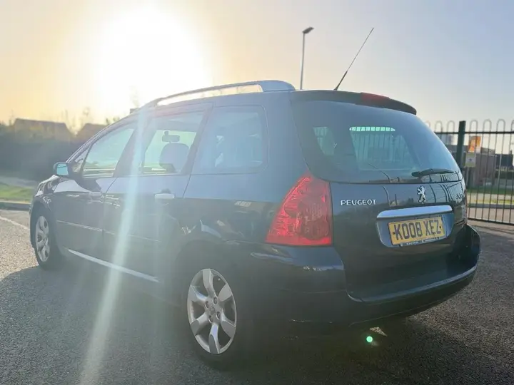 Peugeot 307 2008 photo 5