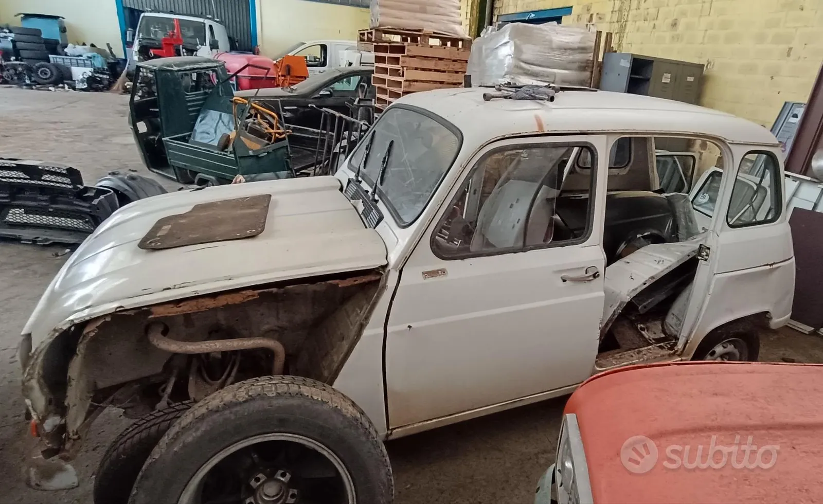 Renault 4 1989 photo 2