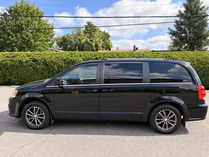 Dodge Grand Caravan 2016 photo 5